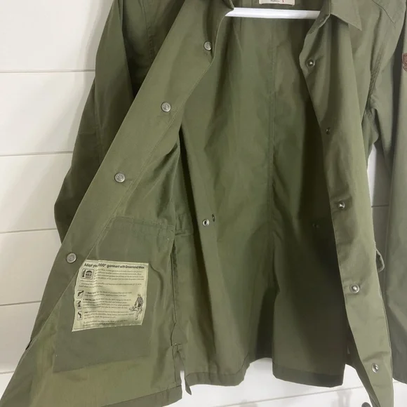 LIKE-NEW Fjallraven Greenland Shirt Jacket - Picture 6 of 8